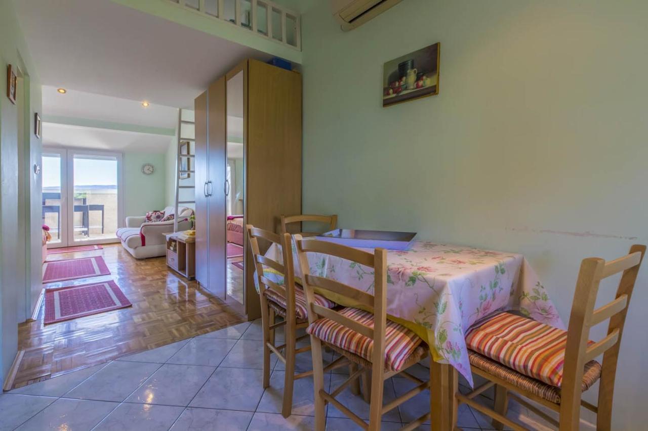 Apartments By The Sea Selce, Crikvenica - 4802 Εξωτερικό φωτογραφία